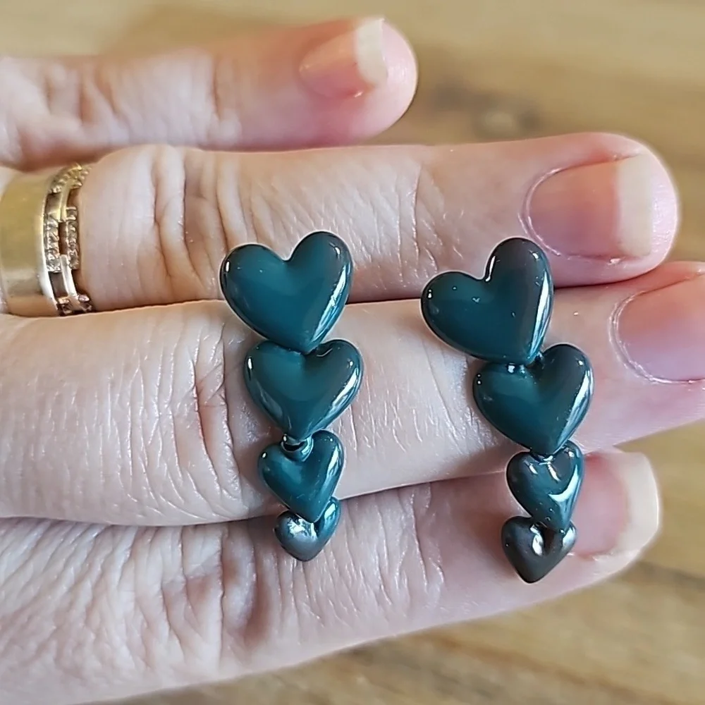 Teal Green Graduating Heart Drop Earrings
